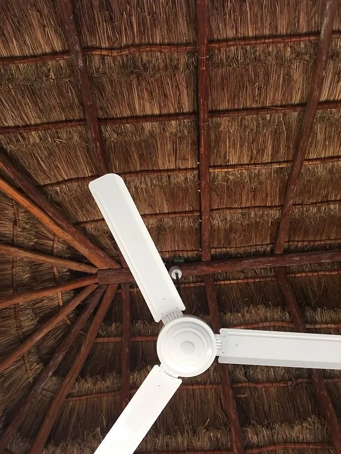 Cabanas Camping Yaxmuul Hotel Tulum